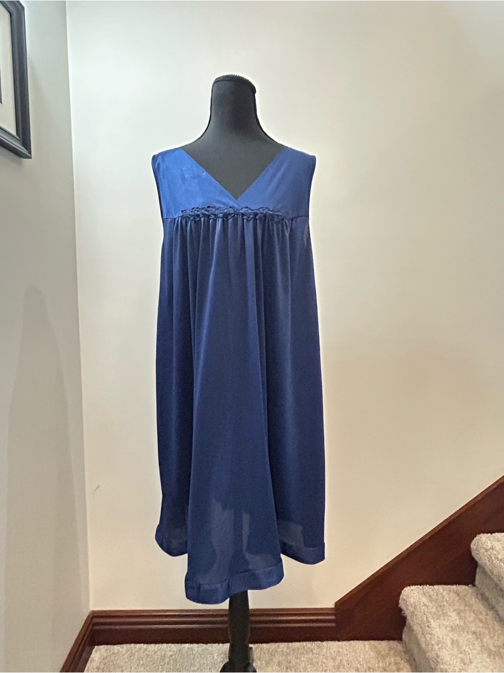 Vintage Vanity Fair USA Blue Nylon Full Slip Nightgown XL